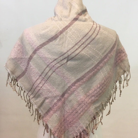 Mixit Mommy and Me Plaid knit Wrap - Picture 5 of 8